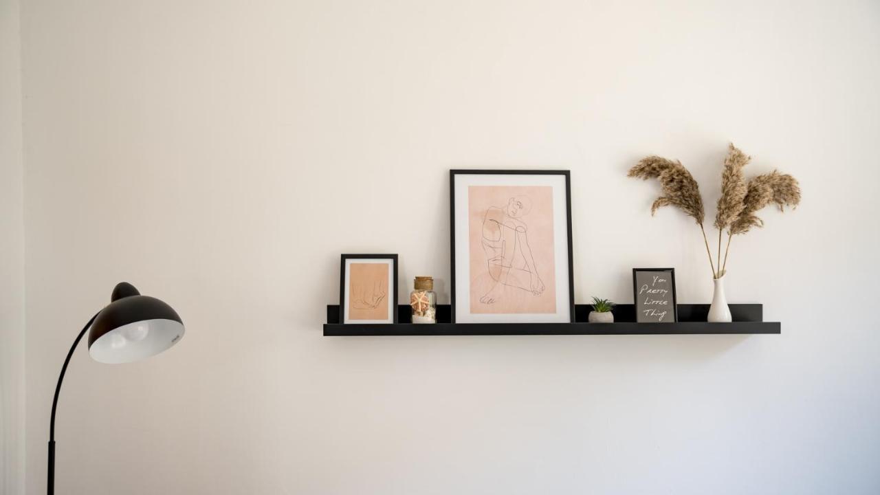 Cozy Apartment, 10 Minutes Walking Distance From The Old Town Kotor Bagian luar foto
