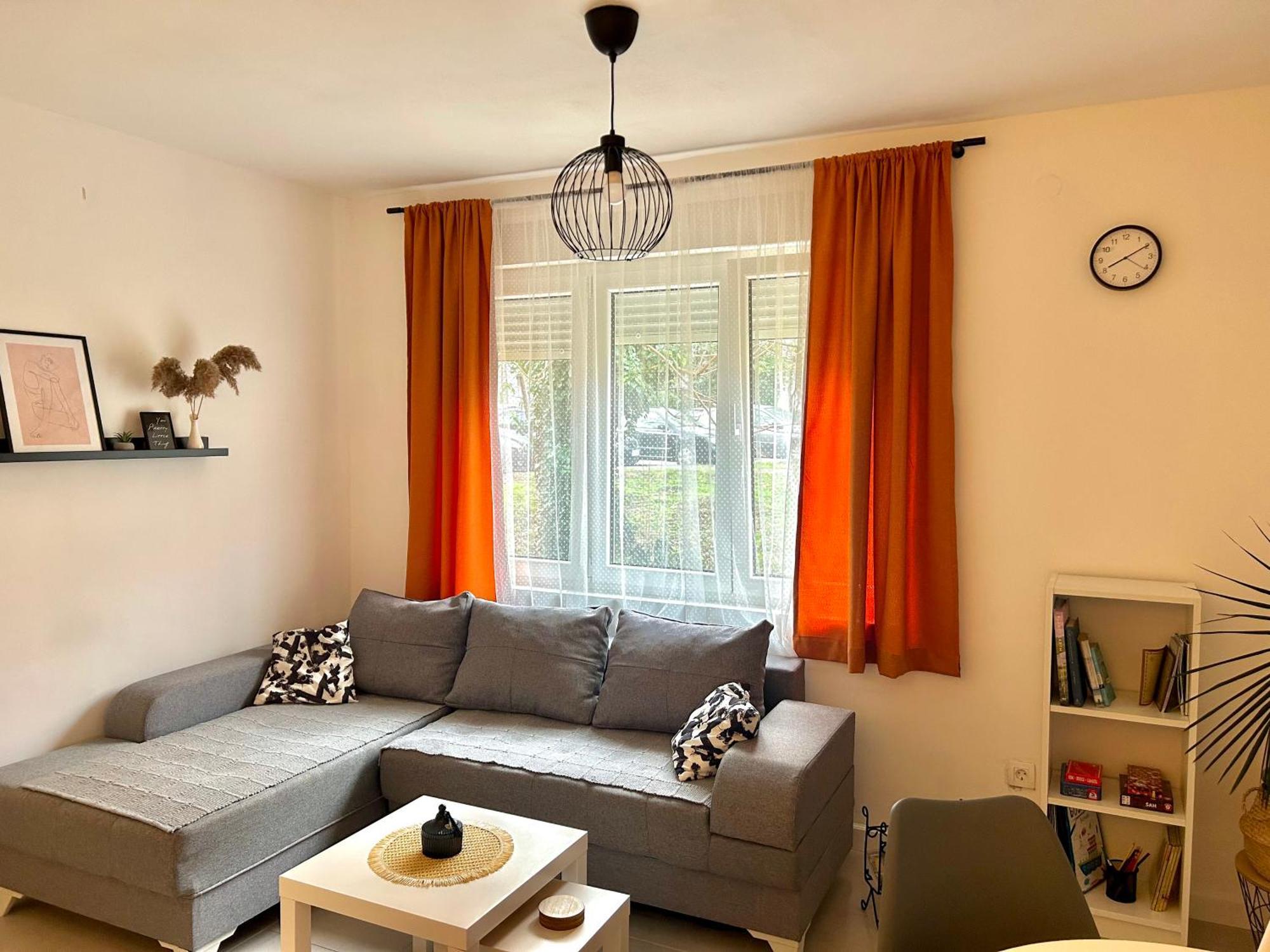 Cozy Apartment, 10 Minutes Walking Distance From The Old Town Kotor Bagian luar foto